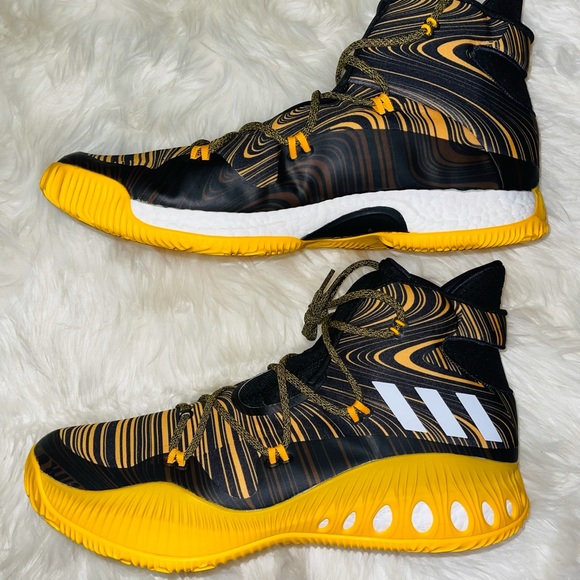 NEW💫Adidas Men’s Crazy Explosive Basketball Shoes - Picture 8 of 17